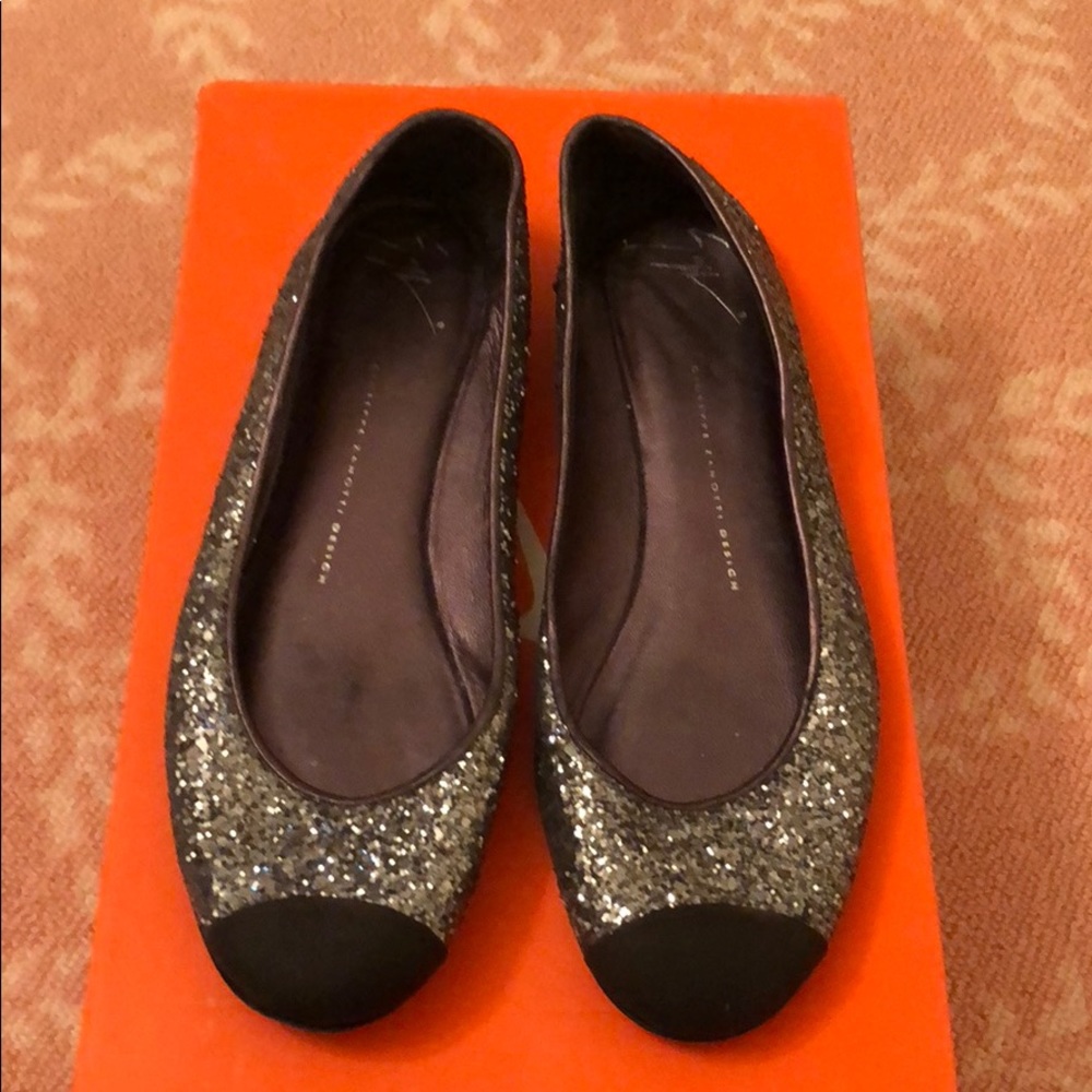 Giuseppe Zanotti flats